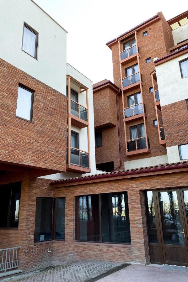 Hotel Reikartz King Tamar Tbilisi Exterior foto